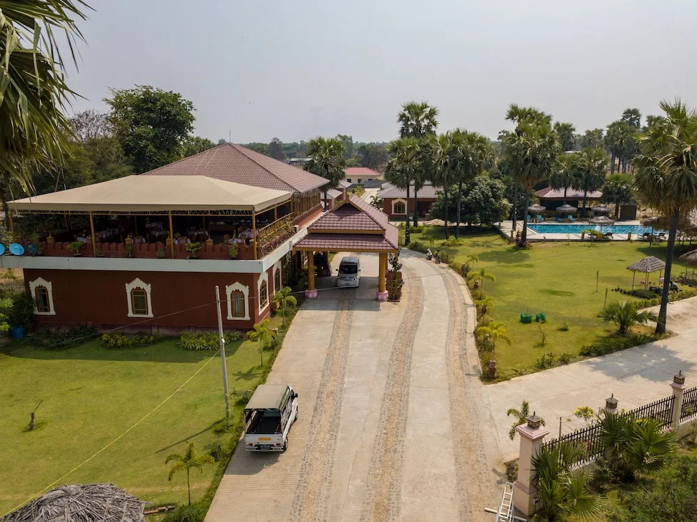WEStay at Bagan Lotus Hotel
