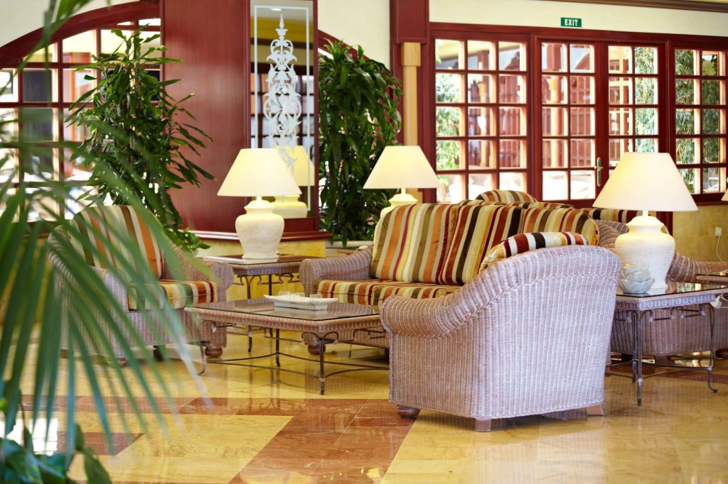 Grupotel Santa Eulària & Spa