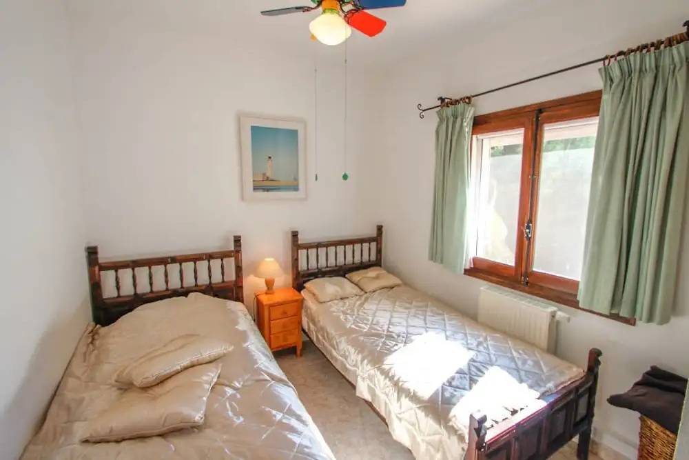 Sola - pretty holiday property with garden and private pool in Benissa