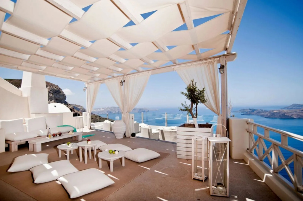Petit Palace Suites