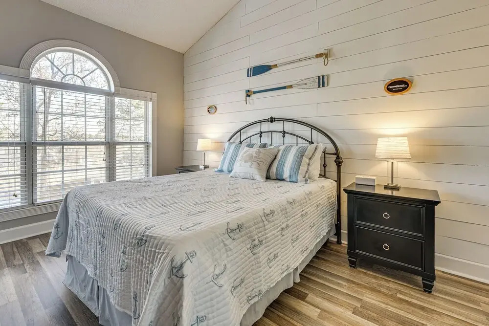 Golf, Gamble & Fish! Condo w/ Pool in Little River