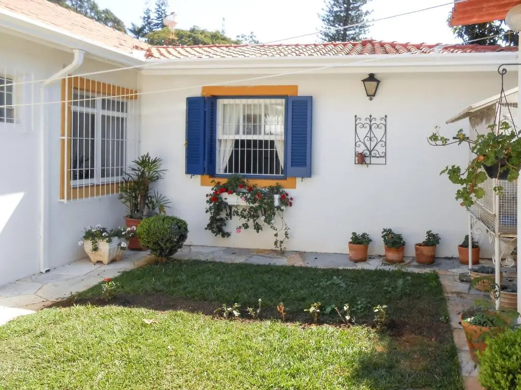 Casa com 2 Quartos em Serra Negra