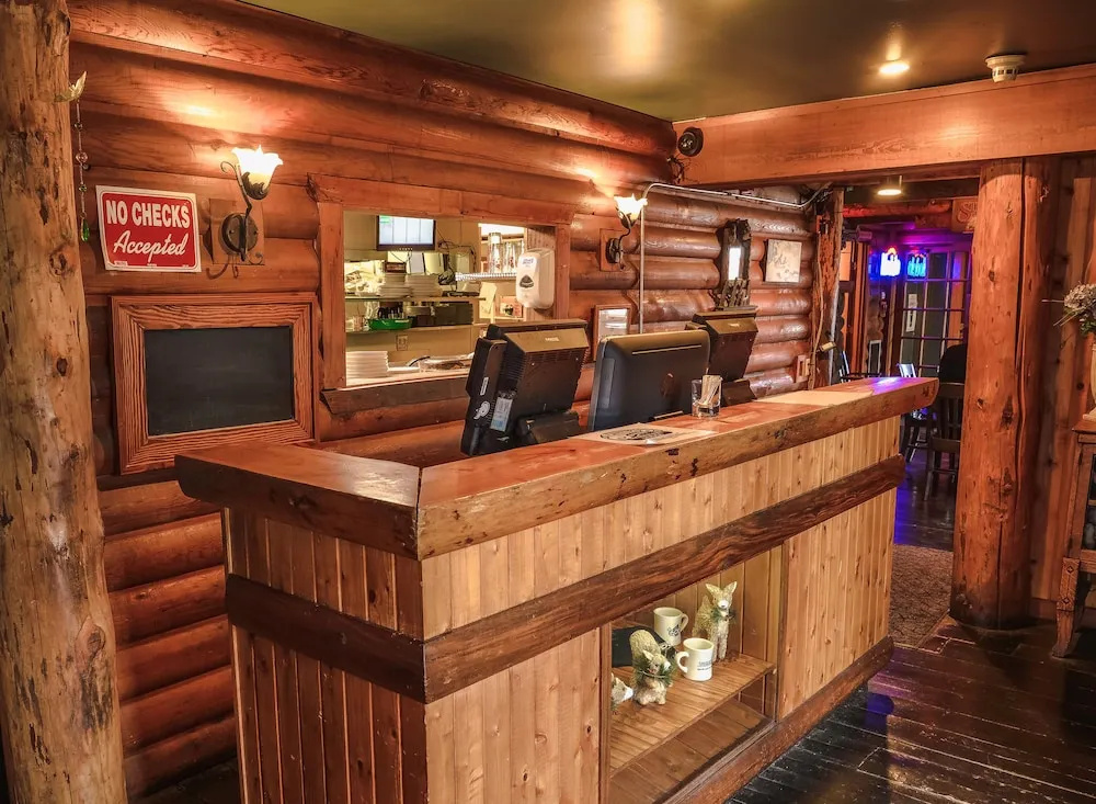 Sumas Mountain Lodge