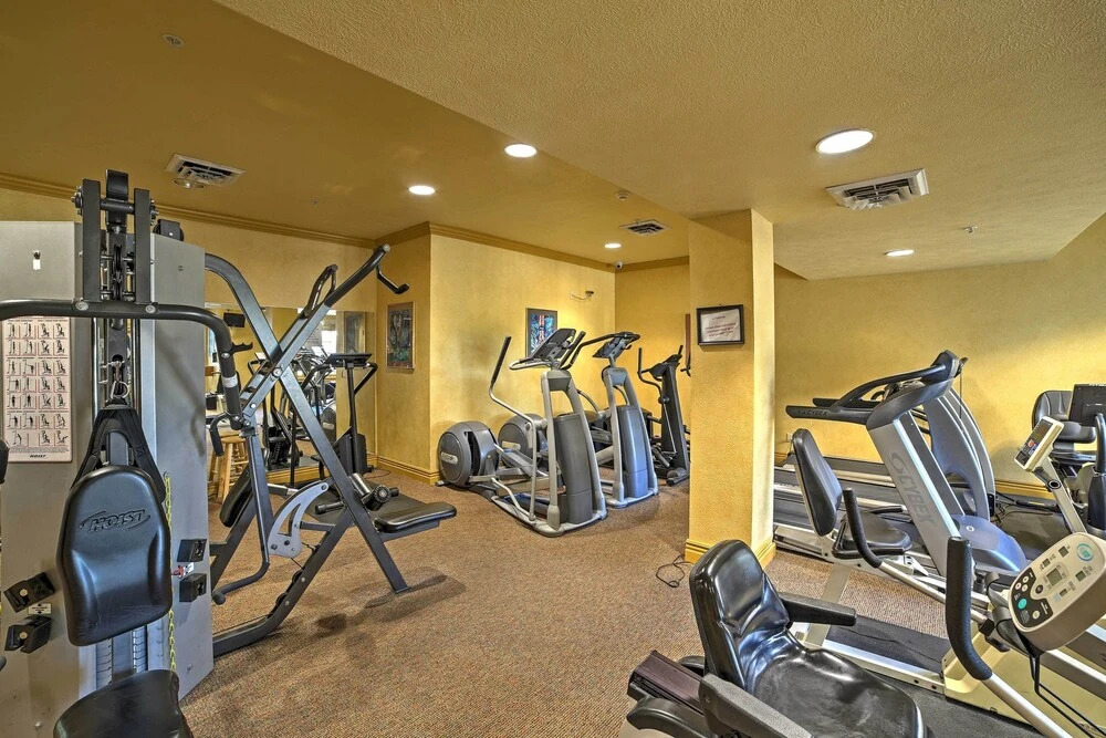 5 Mi to Dtwn & Strip! Branson Condo w/ Indoor Pool
