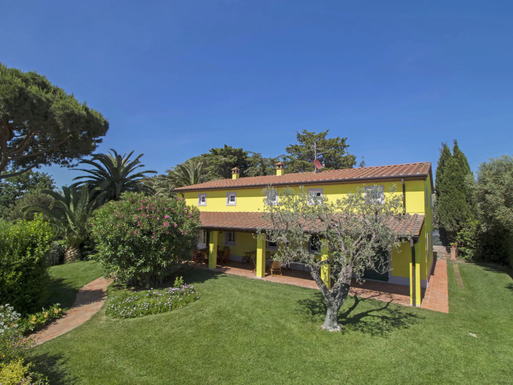 Holiday Home Villa il Pellicano by Interhome