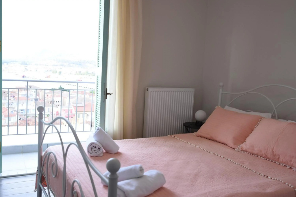 "ΡΟΔΙ" ΔΙΑΜΕΡΙΣΜΑ / "RODI" Apartment
