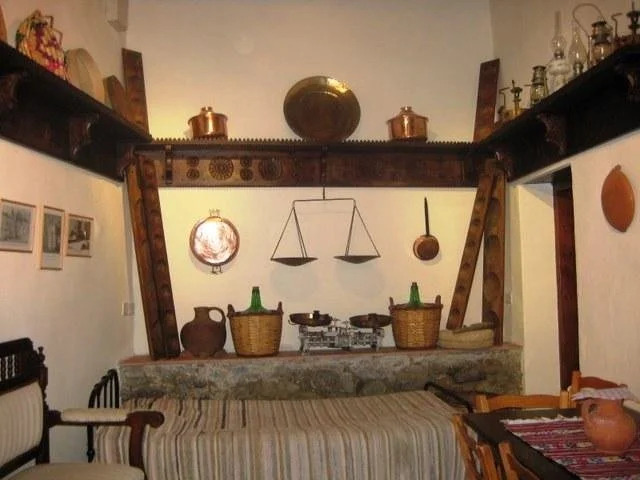 Antigones House