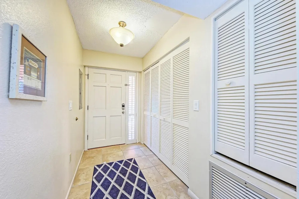 Coquina Tropics-2 Bedrooms-plus Den-2 Bathroom-water Views From Every Room