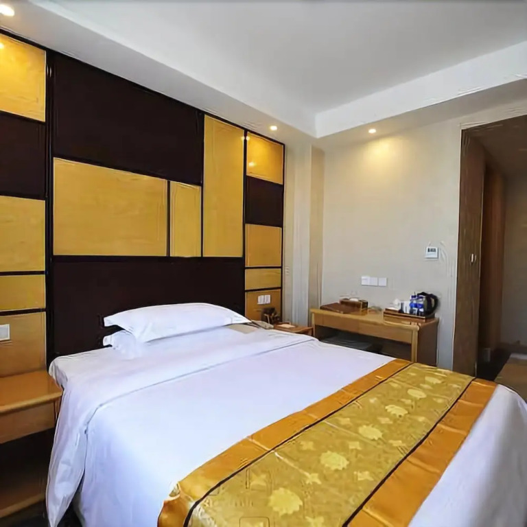 Huamao Hotel