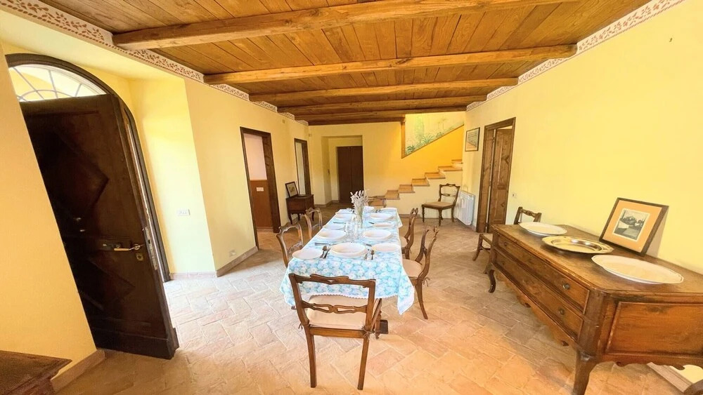 8 Guests - Huge Manor Close to Spoleto - Private Swimming Pool