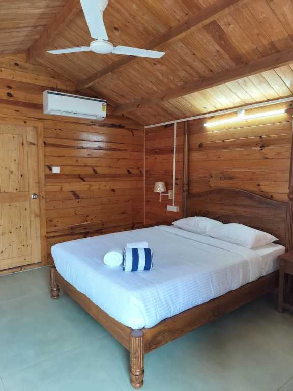 B R Cottages, 200 meters from Patnem Beach