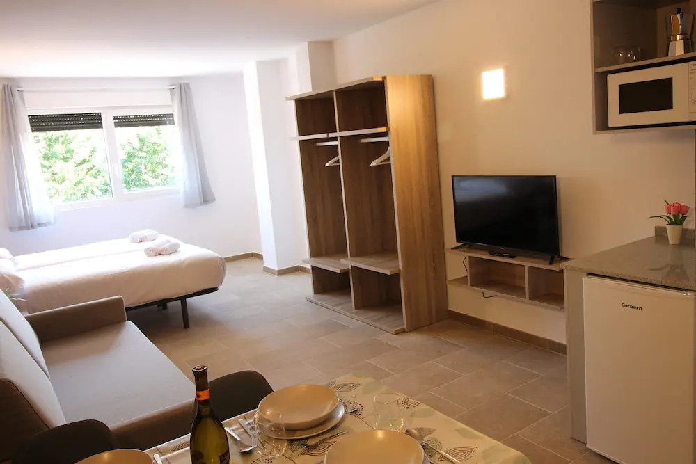 Apartamentos Turísticos Pontepedriña by Bossh! Hotels