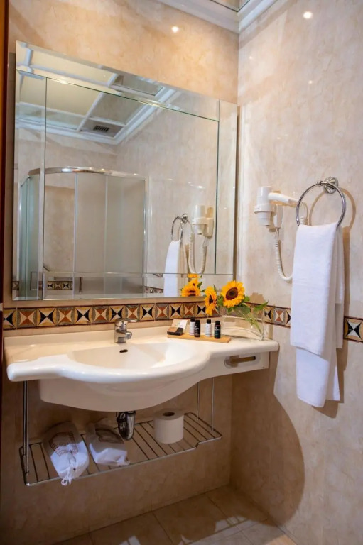 My Way Hotel & Events