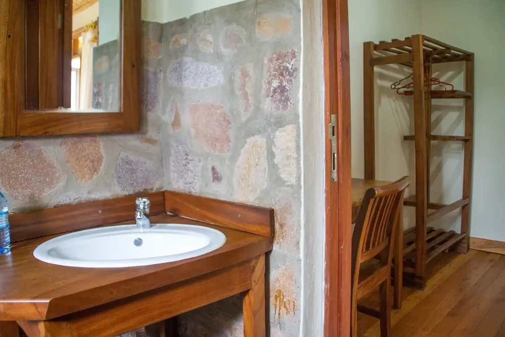 Ichumbi Gorilla Lodge