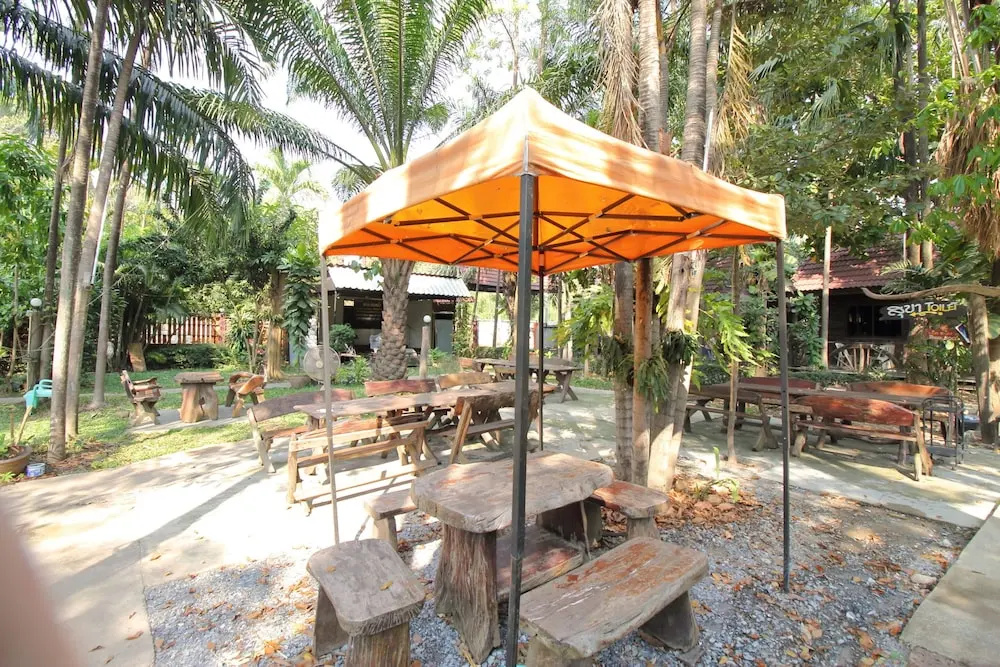 OYO 476 Ban Rimnam Resort