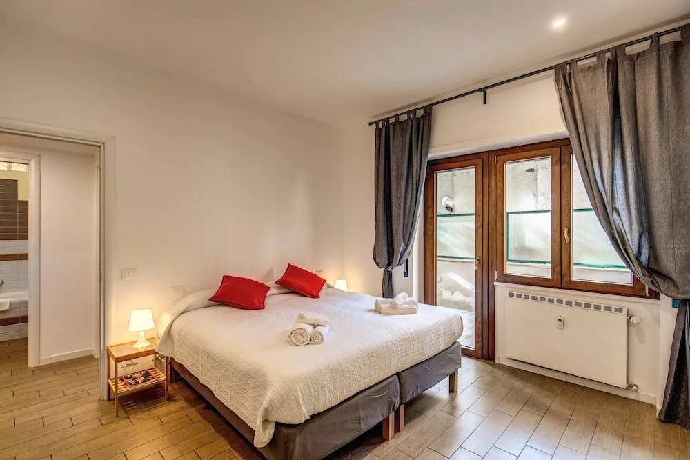 Ml Apartment - Ardesia Terrace Colosseo - 2bdr