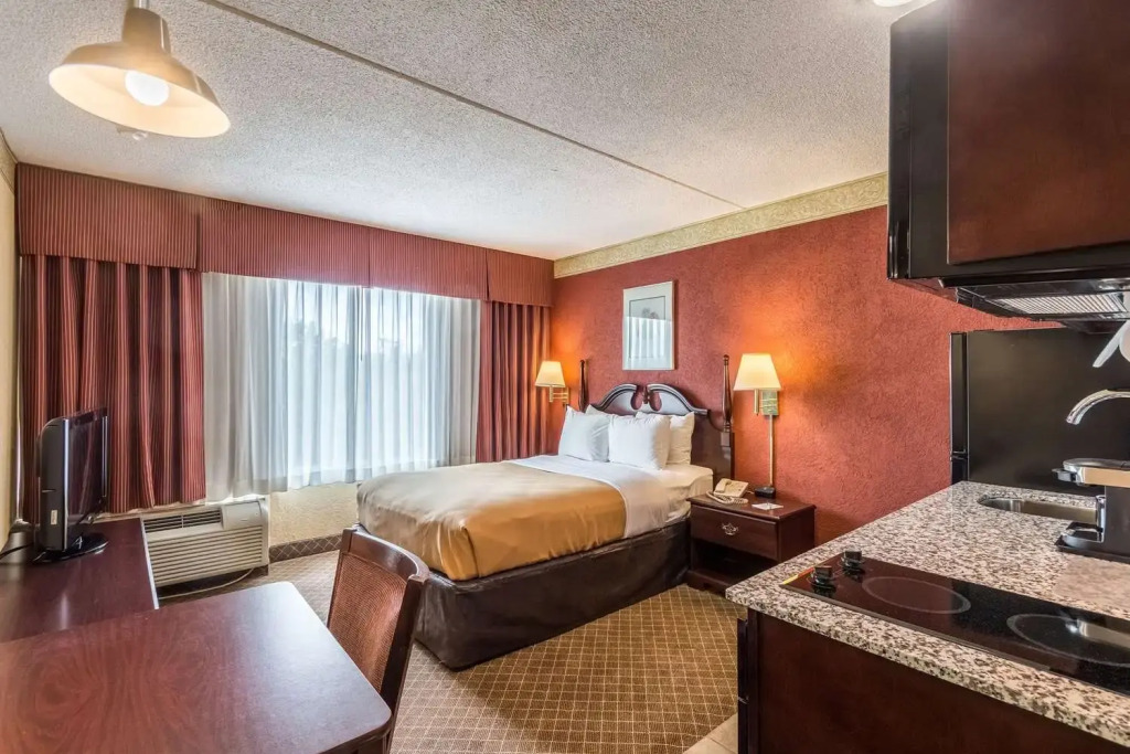 Suburban Extended Stay Hotel