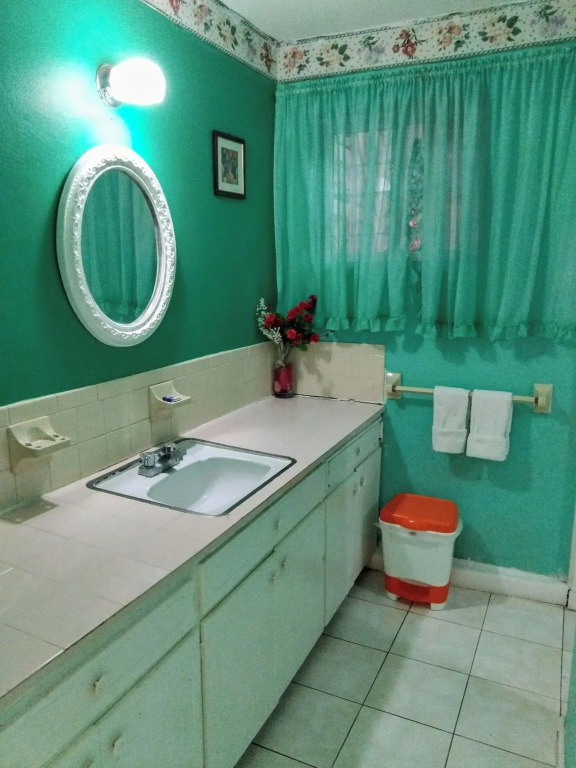 Pink Hibiscus Villa