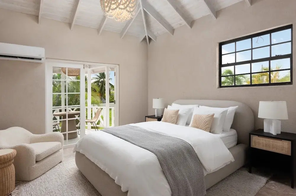 Luxe Retreat With Private Pool - The June 4 Bedroom Villa