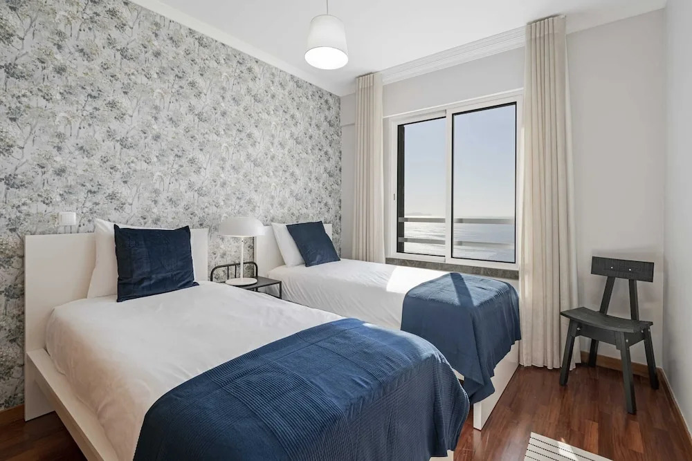 Reis Magos Iii, for Families With sea View