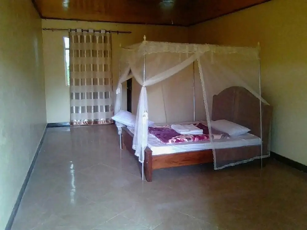 Royal Paradise Hotel
