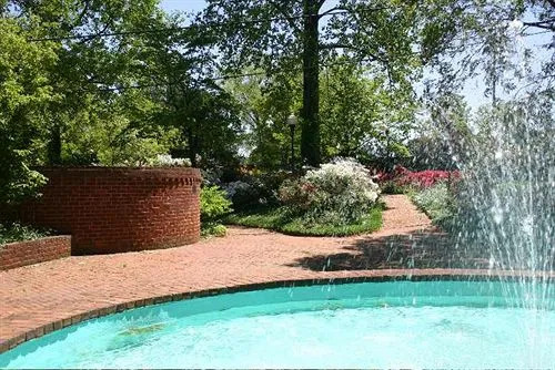 Holladay House Bed and Breakfast