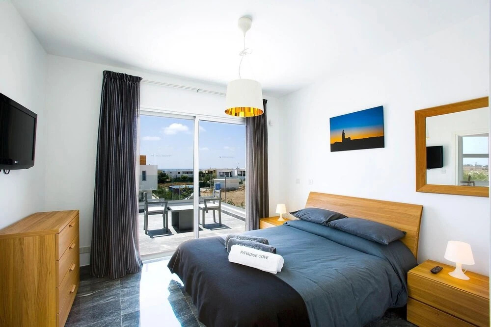 Paradise Cove Luxurious Beach Villas Indigo 1 Bedroom Villa