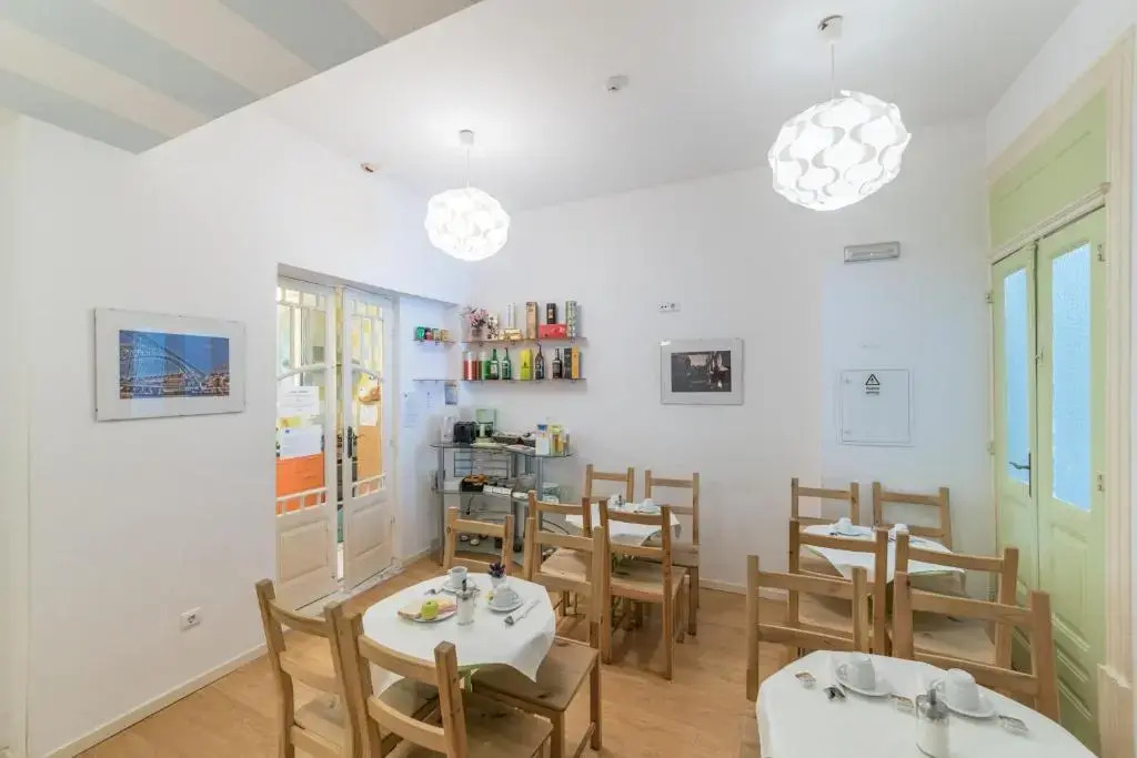 SwissPorto Guest House