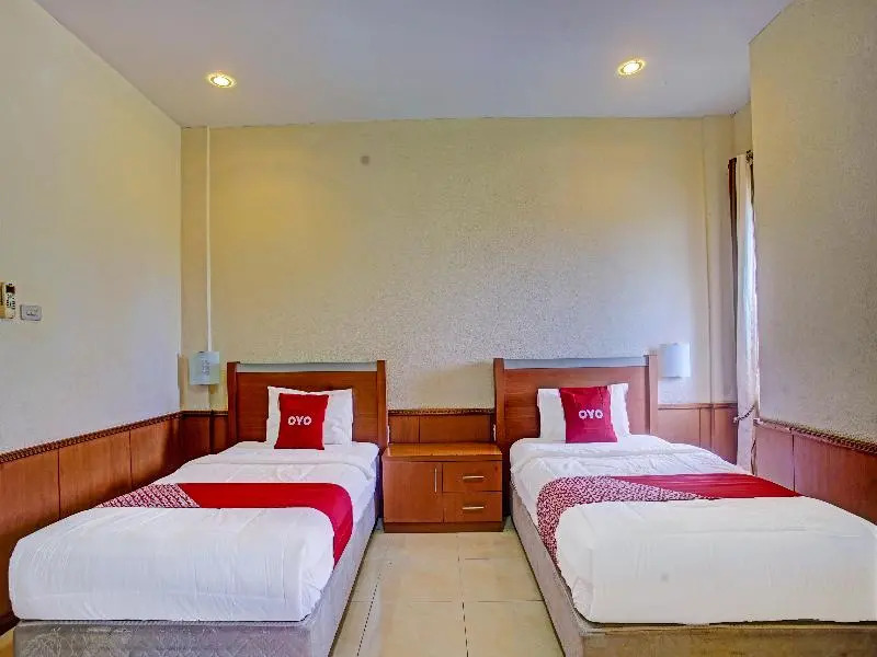 Hotel Sarbini by OYO