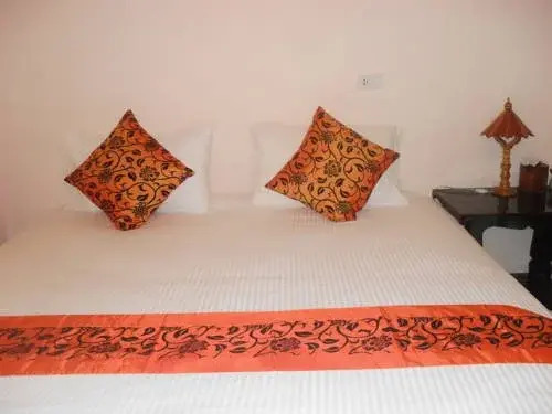 Salad Grand Bungalow & House Rental