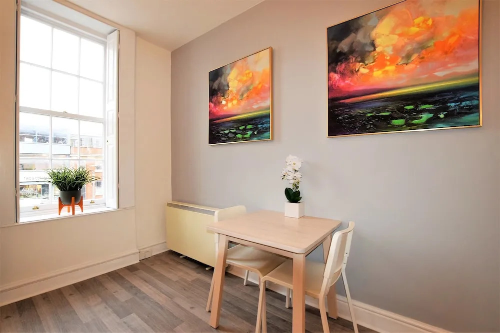 The Queensdale - yourapartment