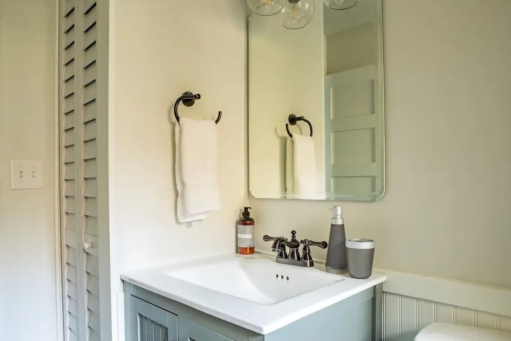 WanderJaunt - Sendero - 3BR - East MLK