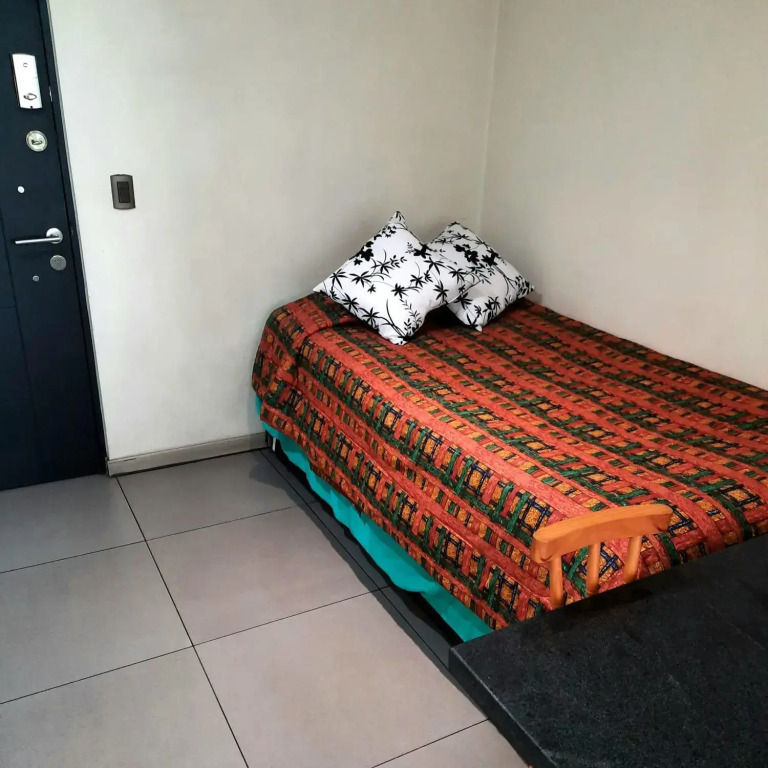 R&V Apartments