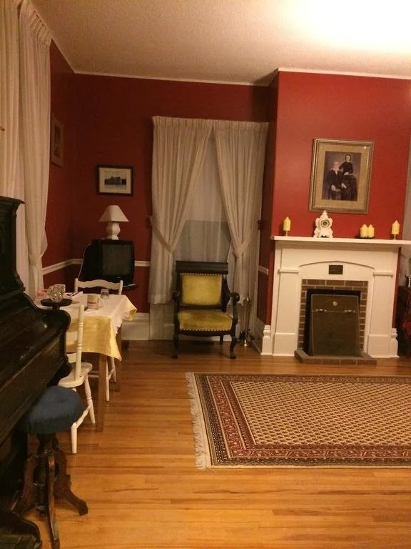 Hollings House B&B