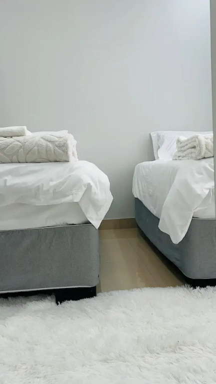 P Wake Luna Guesthouse