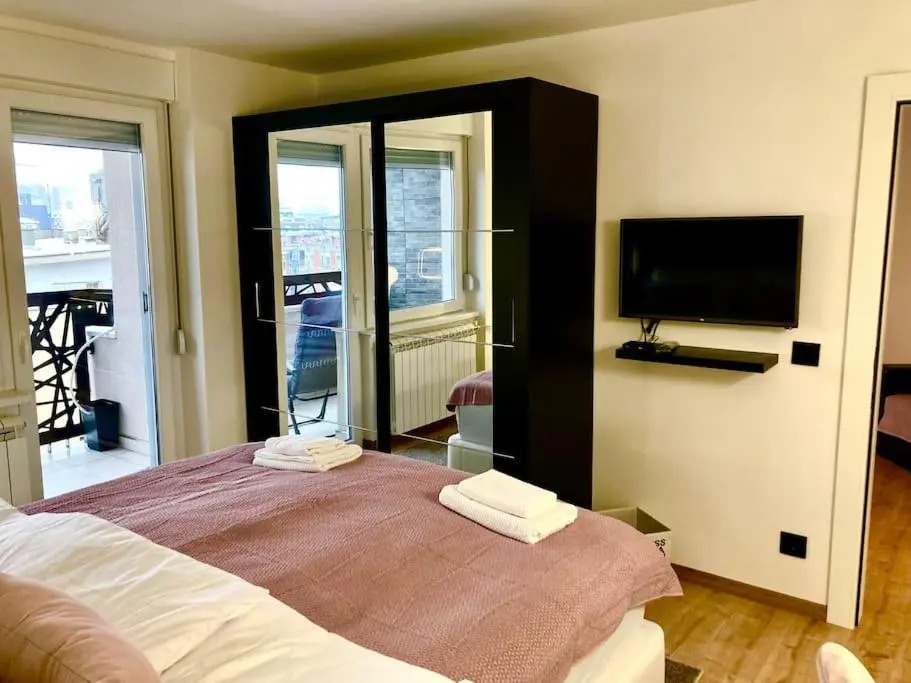 Apartment Black Diamond - Vracar, Belgrade
