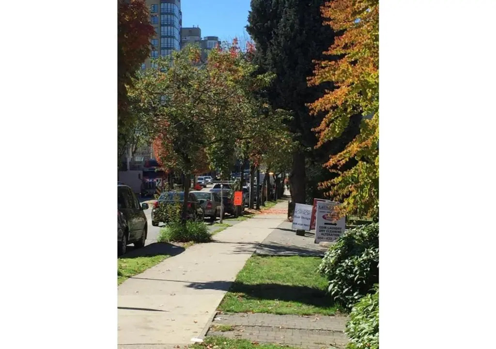 Relaxing 2BR Home Near Skytrain