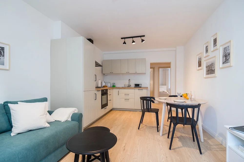 ShortStayPoland Dąbrowszczaków B138