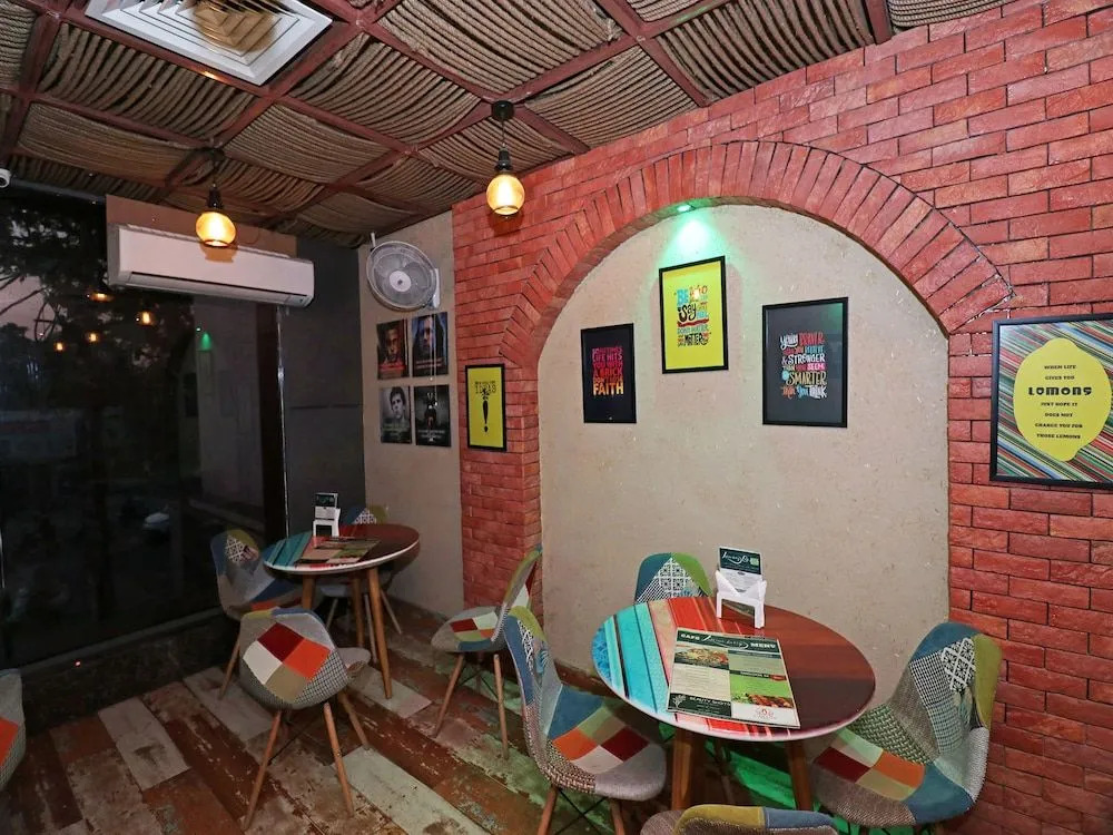 Oyo 26833 Cabana