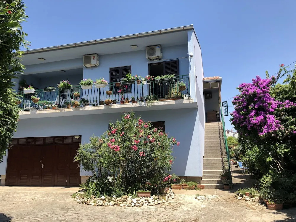 Villa With Pool, big Garden, Private Pool, a few Steps From the Beach, 4 Stars