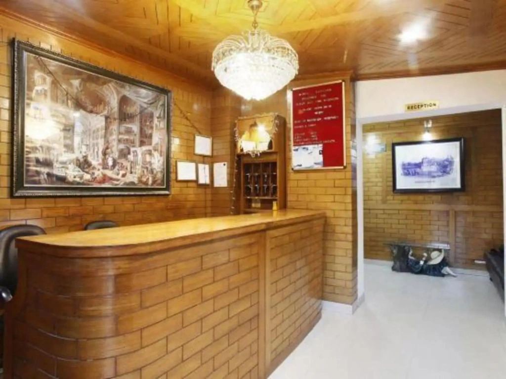 Hotel Blossom Shimla ( Bar & Restaurant )