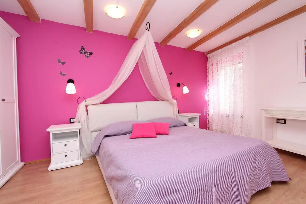Apartment Midea