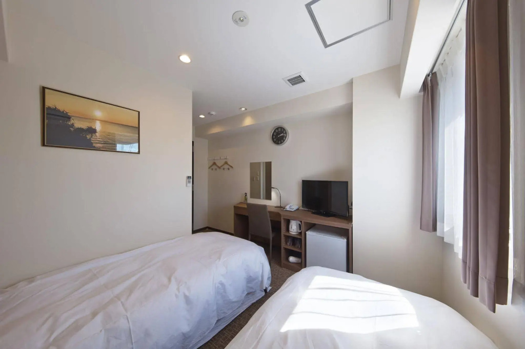 Tennouji Crystal Hotel