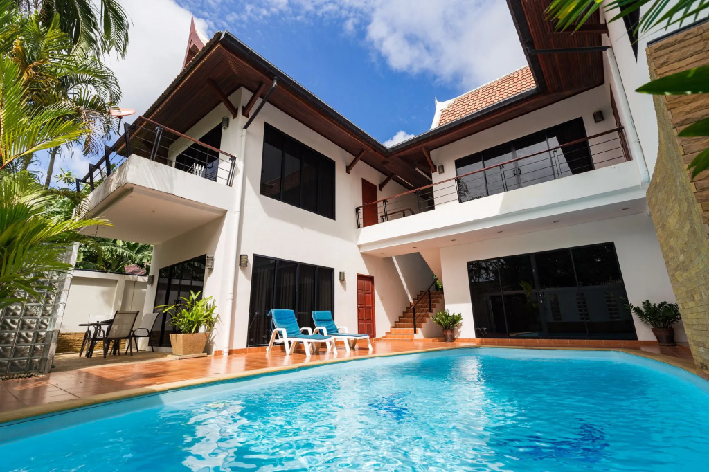 Kata Pool Apartments
