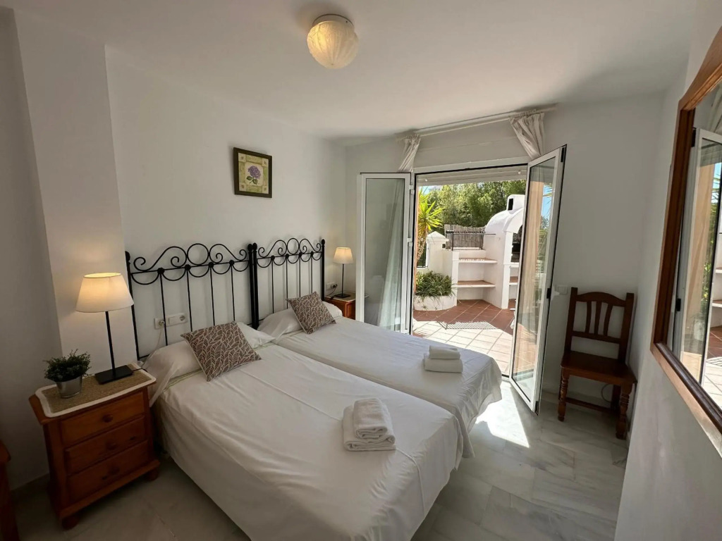 Spacious family villa Aljamar 8a
