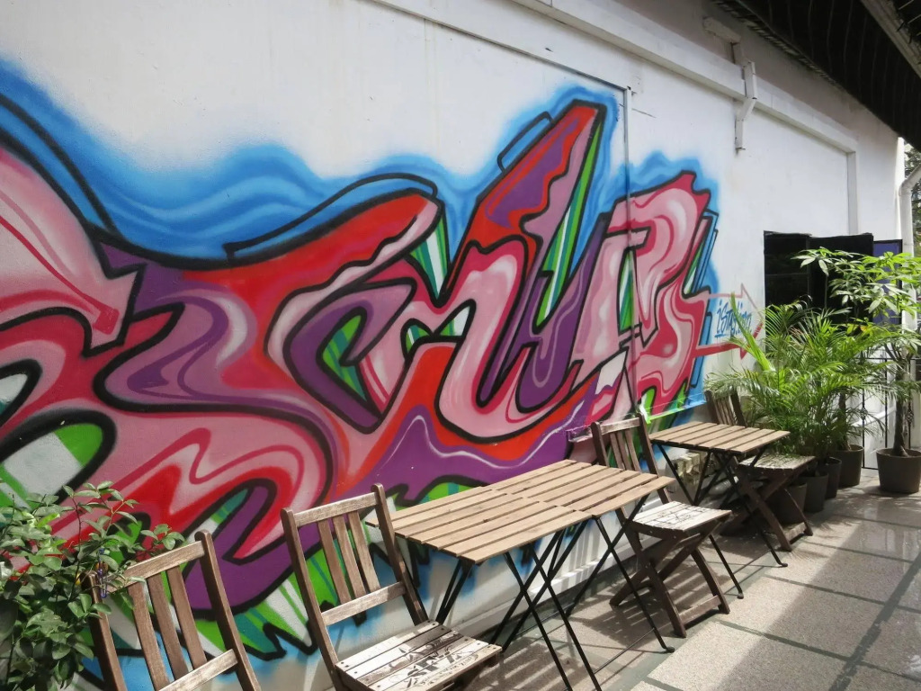 BEAT Arts Hostel at Chinatown