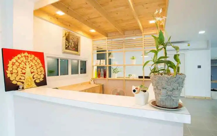 Hug Home Stay Hotel