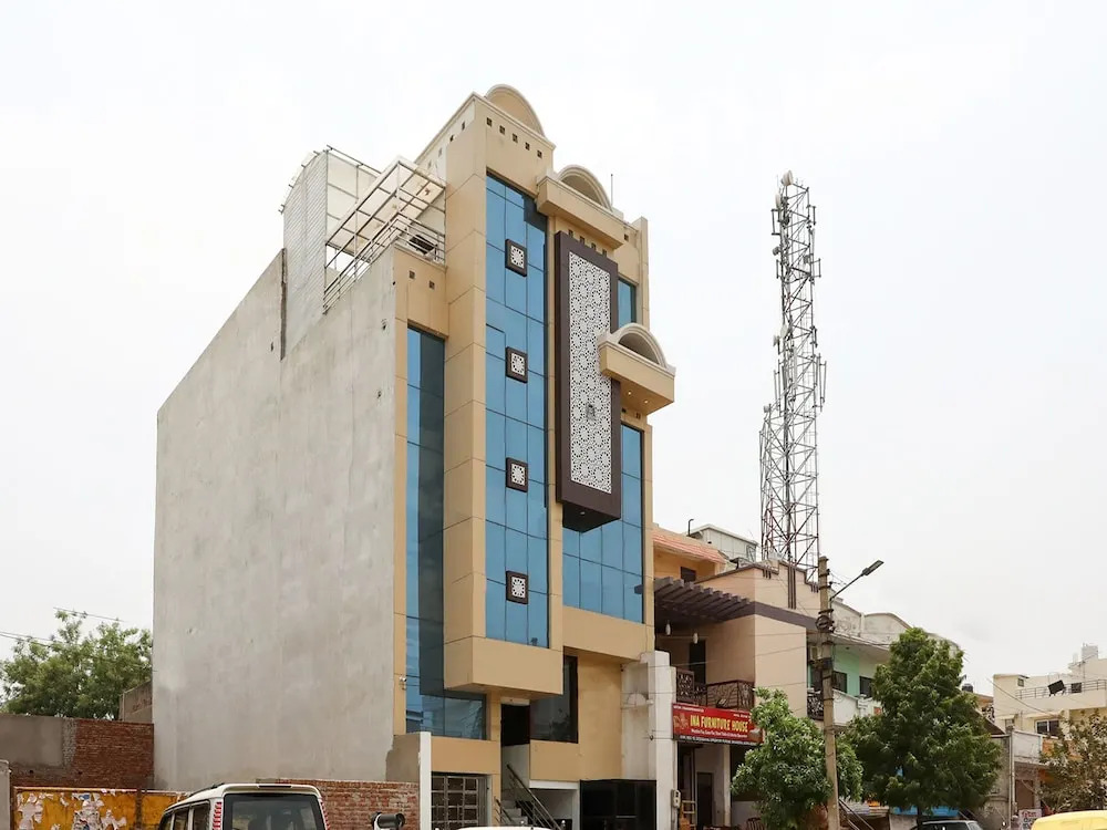 OYO 15485 Hotel Vaishnavi Heritage Inn