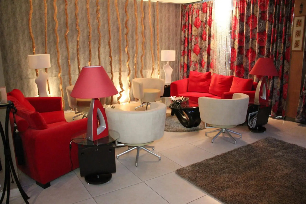 Casablanca Suites & Spa