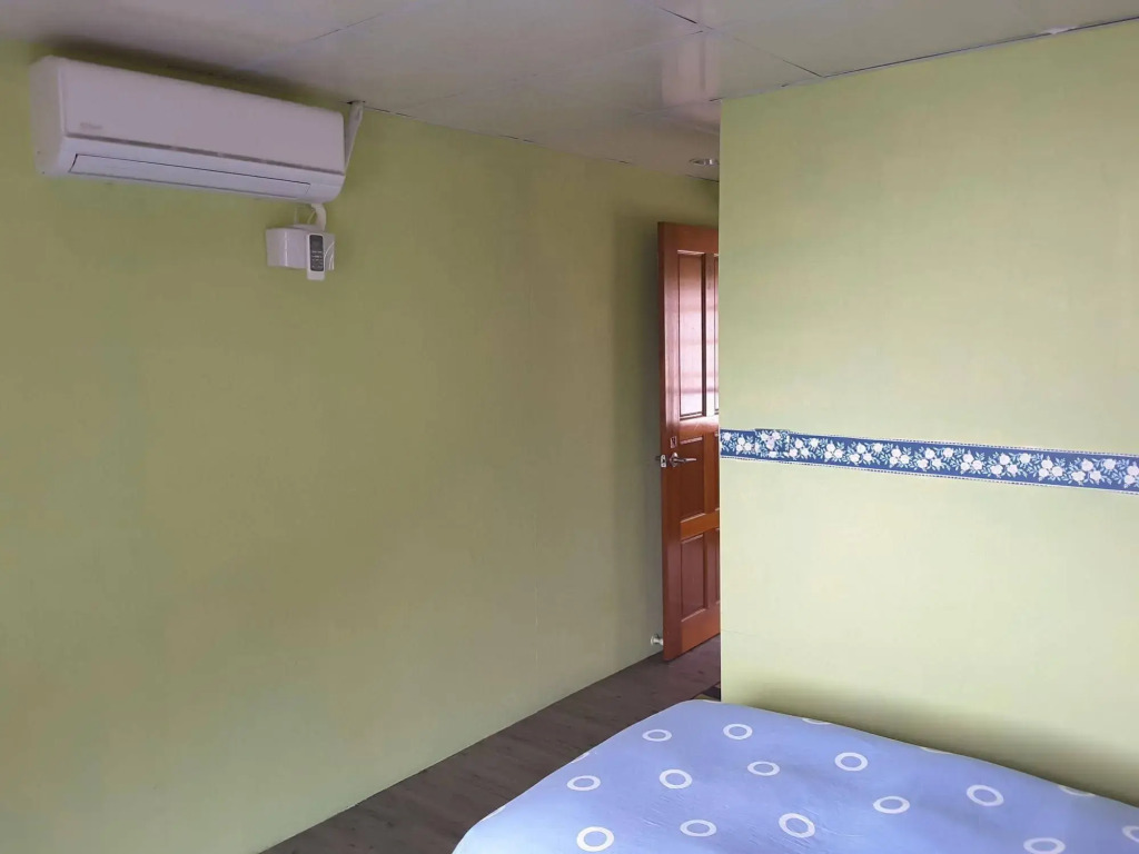 86 Guest House